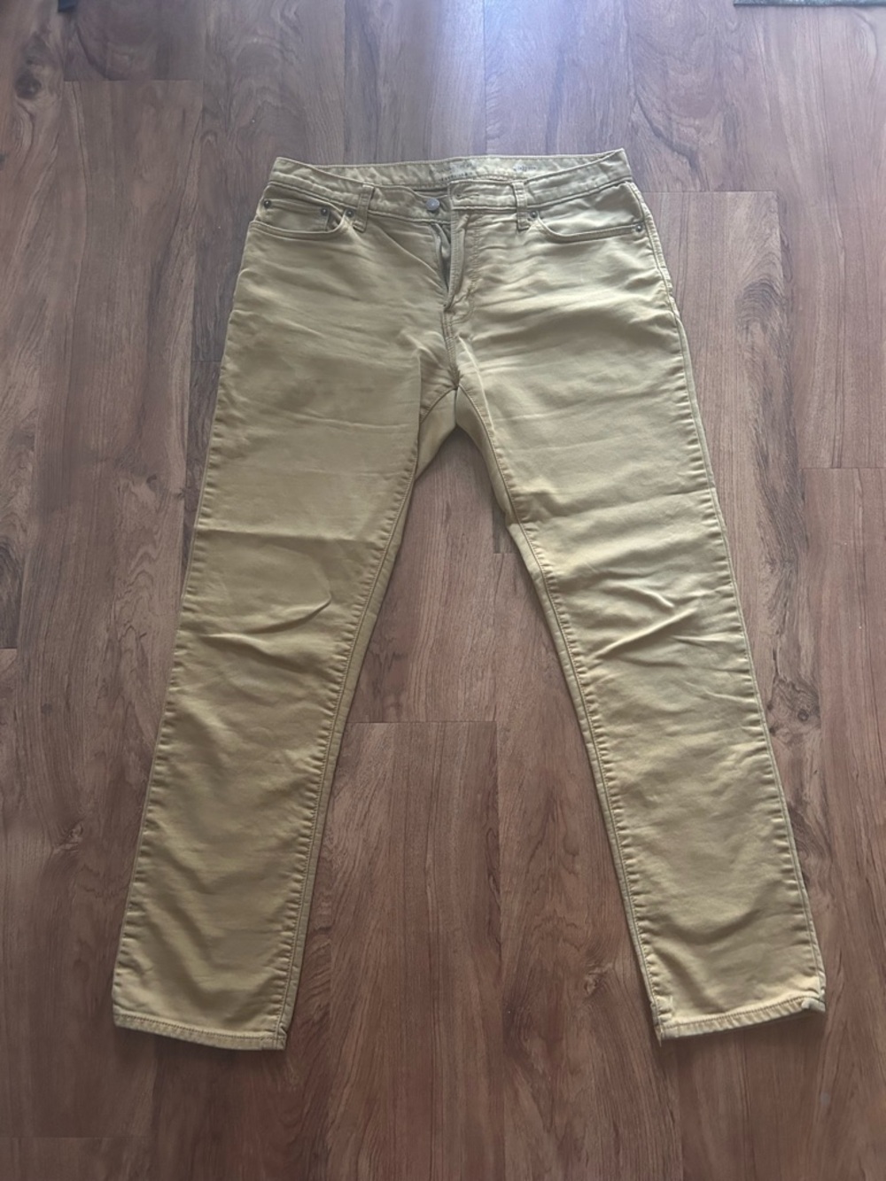 Banana Republic Slim Straight Jeans in Tan